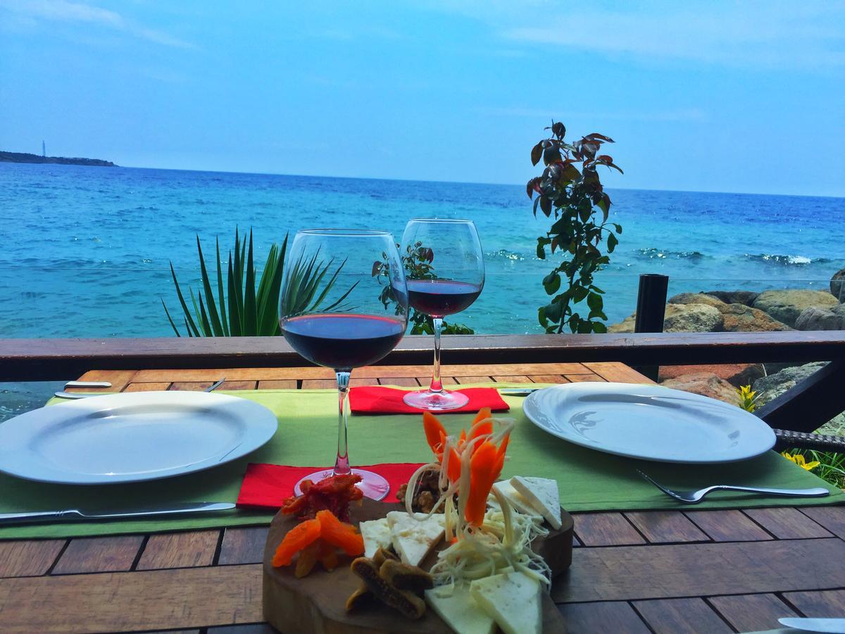 Assos Kervansaray Hotel - Special Category Exterior foto